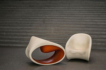 How many furniture firms use V